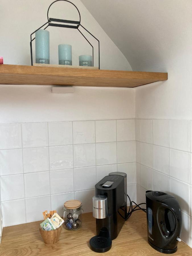 Kontich Rustig Appartement In Het Groen Met Terras מראה חיצוני תמונה